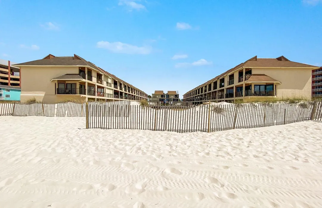 Gulfside Townhomes 10-1